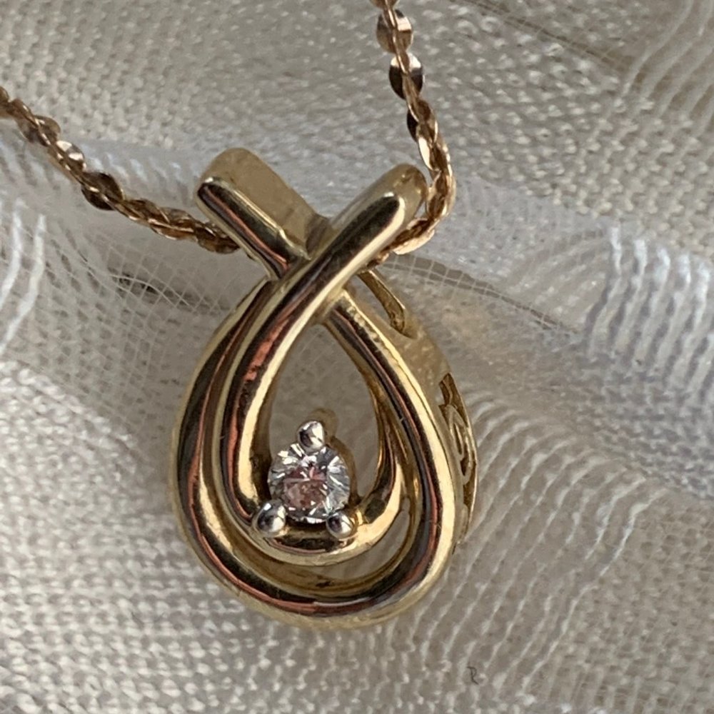10K YG ITALY WRAP-N-LOVE 1/4 CT DIAMOND NECKLACE
